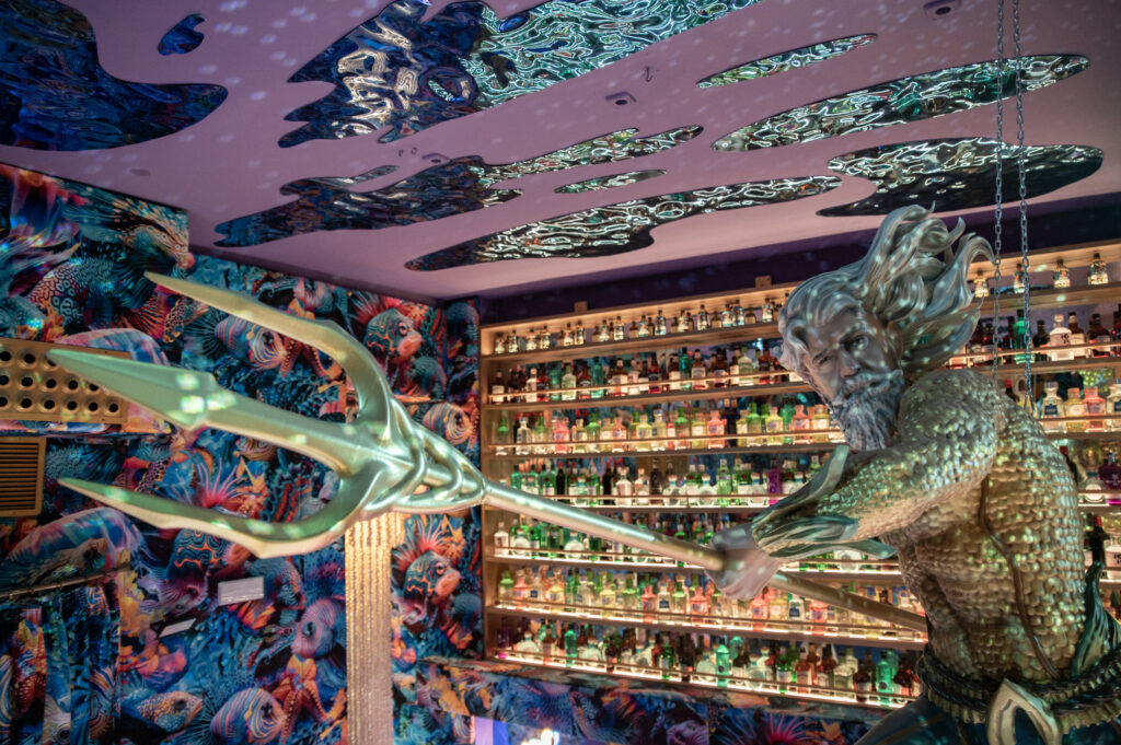 Detalle de la decoración de Bestial, uno de los mejores restaunrantes Dónde ir en Madrid